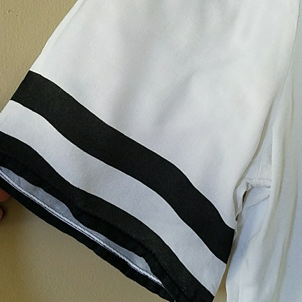 Long short sleeve top, Hollister - Picture 3 of 4